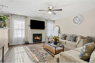 6577 Laurens Way, Stone Mountain, GA 30087 - Photo 8