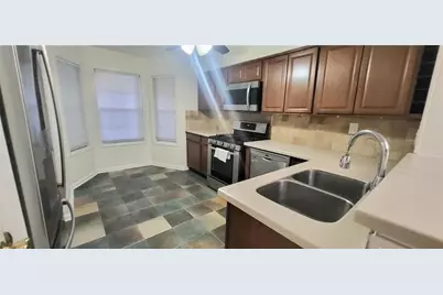 2105 N Forest Trail NE, Dunwoody, GA 30338 - Photo 10