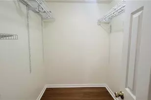 2105 N Forest Trail NE, Dunwoody, GA 30338 - Photo 24