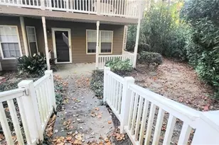 2105 N Forest Trail NE, Dunwoody, GA 30338 - Photo 28