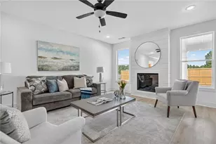 972 Homepark Circle, Buford, GA 30518 - Photo 4