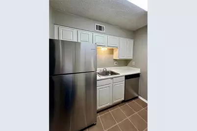 9400 Roberts Drive #2H, Atlanta, GA 30350 - Photo 10