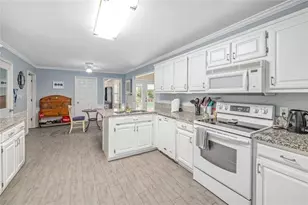 4609 Hunters Ct, Gainesville, GA 30507 - Photo 12