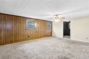 81 Russell Rd, Lawrenceville, GA 30043 - Photo 20