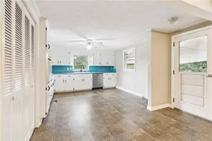 81 Russell Rd, Lawrenceville, GA 30043 - Photo 10