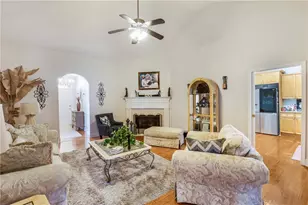 2635 Rosehill Cir, Lithia Springs, GA 30122 - Photo 4