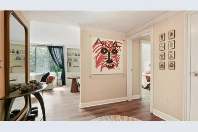 2637 Peachtree Road NE #207, Atlanta, GA 30305 - Photo 10