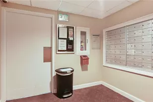 2637 Peachtree Rd NE, Atlanta, GA 30305 - Photo 28