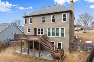 2705 Chandler Grove Dr, Buford, GA 30519 - Photo 48