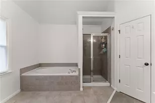 2705 Chandler Grove Dr, Buford, GA 30519 - Photo 24