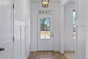 942 Homepark Circle, Buford, GA 30518 - Photo 4