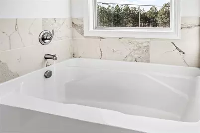 942 Homepark Circle, Buford, GA 30518 - Photo 18