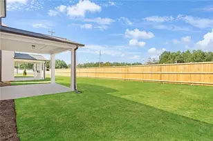 942 Homepark Circle, Buford, GA 30518 - Photo 16