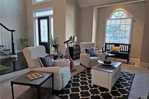 8980 Stonelake Ct, Roswell, GA 30076 - Photo 2