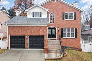 1201 Club Walk Dr NE, Brookhaven, GA 30319 - Photo 1