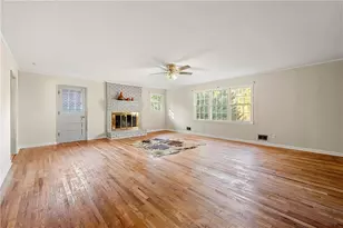 552 Duke Dr, Marietta, GA 30066 - Photo 10