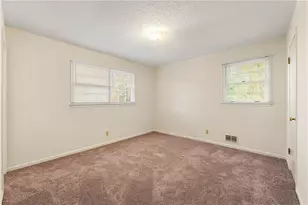 552 Duke Dr, Marietta, GA 30066 - Photo 18