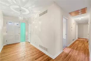 552 Duke Dr, Marietta, GA 30066 - Photo 14