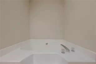 3754 Meadow Creek Dr, Peachtree Corners, GA 30092 - Photo 22