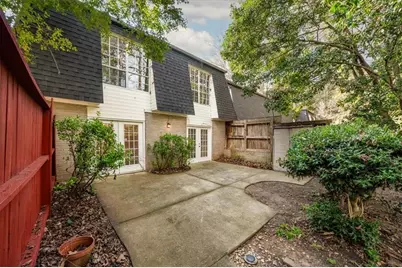 5490 Chemin De Vie, Atlanta, GA 30342 - Photo 28