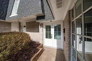 5490 Chemin De Vie, Atlanta, GA 30342 - Photo 32