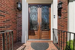 325 Waters Bend Way, Johns Creek, GA 30022 - Photo 4