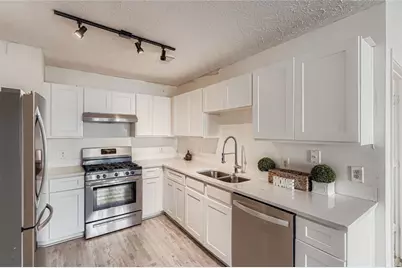 1025 Lakeside Circle, Covington, GA 30016 - Photo 12