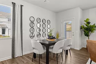 5972 Skylar Dr Dr, Atlanta, GA 30336 - Photo 10