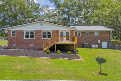 450 N Clarks Creek Road, Martin, GA 30557 - Photo 8