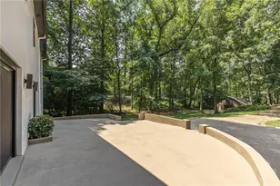 737 W Conway Dr NW, Atlanta, GA 30327 - Photo 54