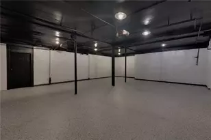 737 W Conway Dr NW, Atlanta, GA 30327 - Photo 52