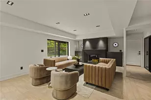 737 W Conway Dr NW, Atlanta, GA 30327 - Photo 34