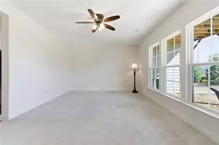 1049 Caruso Dr, Buford, GA 30518 - Photo 12