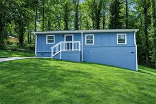 2190 Swallow Cir SE, Atlanta, GA 30315 - Photo 1
