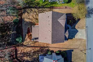 4000 Riversong Dr, Suwanee, GA 30024 - Photo 58