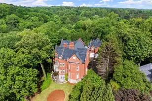 3863 Streamside Dr S, Marietta, GA 30067 - Photo 2