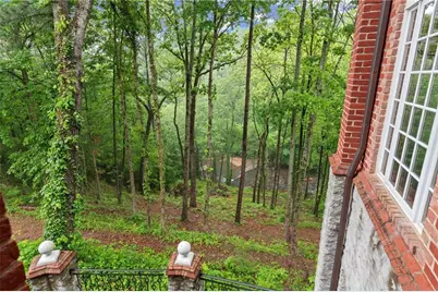 3863 Streamside Drive S, Marietta, GA 30067 - Photo 18