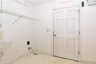 2390 Stirring Ct S W, Marietta, GA 30064 - Photo 10