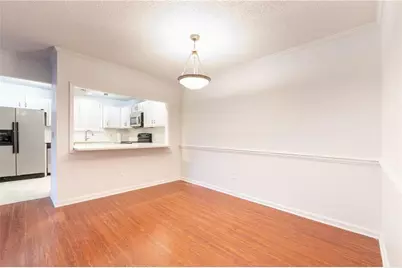 311 Hollyfax Circle, Atlanta, GA 30328 - Photo 8