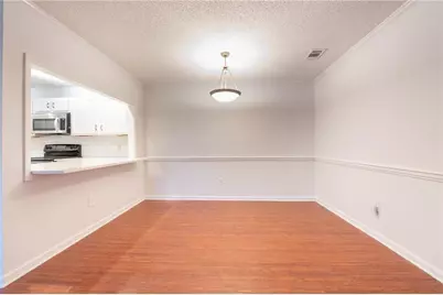 311 Hollyfax Circle, Atlanta, GA 30328 - Photo 10