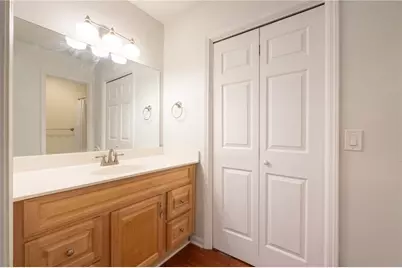 311 Hollyfax Circle, Atlanta, GA 30328 - Photo 22