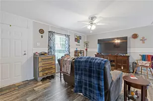 26 E Meadow Ln, Conyers, GA 30012 - Photo 6