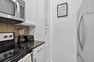 215 Semel Dr, Atlanta, GA 30309 - Photo 14