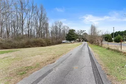 2000 Dr Bramblett Road, Cumming, GA 30028 - Photo 30