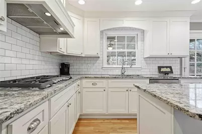 5410 Sandell Court, Atlanta, GA 30338 - Photo 12