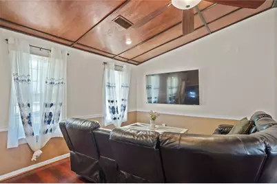 884 Forest Path, Stone Mountain, GA 30088 - Photo 4