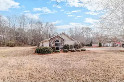 204 Blue Holly Drive NE, Calhoun, GA 30701 - Photo 8