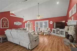 204 Blue Holly Dr NE, Calhoun, GA 30701 - Photo 14