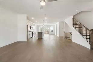 634 Oakleaf Grove Ln, Sugar Hill, GA 30518 - Photo 8