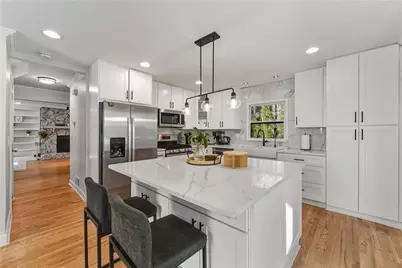 3880 W Cooper Lake Drive SE, Smyrna, GA 30082 - Photo 10